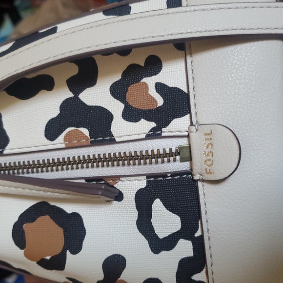 FOSSIL SATCHEL LEOPARD & WALLET - Picture 2 of 12
